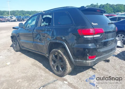 2019 Jeep Grand Cherokee Upland 4X4 z USA, uszkodzony, nr VIN 1C4RJFAG7KC697607